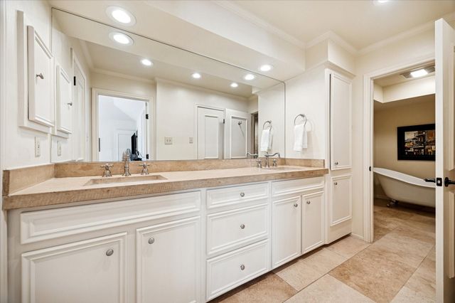 2006 Potomac Drive A, Houston, TX 77057