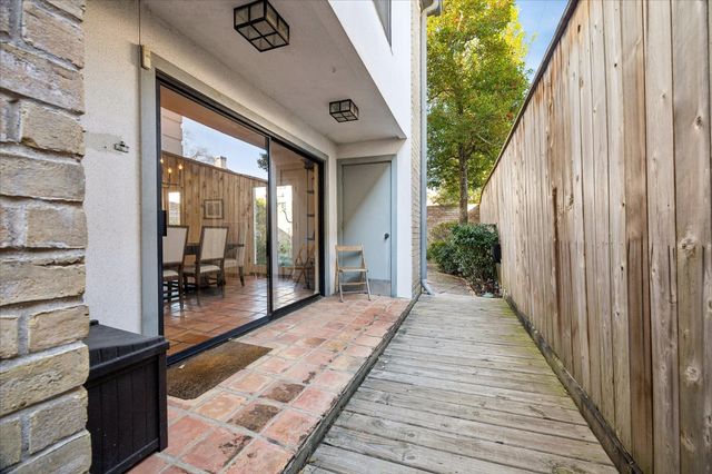 2006 Potomac Drive A, Houston, TX 77057