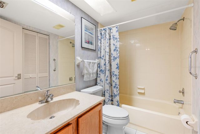 100 GRAND BOULEVARD 106, Tarpon Springs, FL 34689