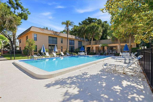 100 GRAND BOULEVARD 106, Tarpon Springs, FL 34689