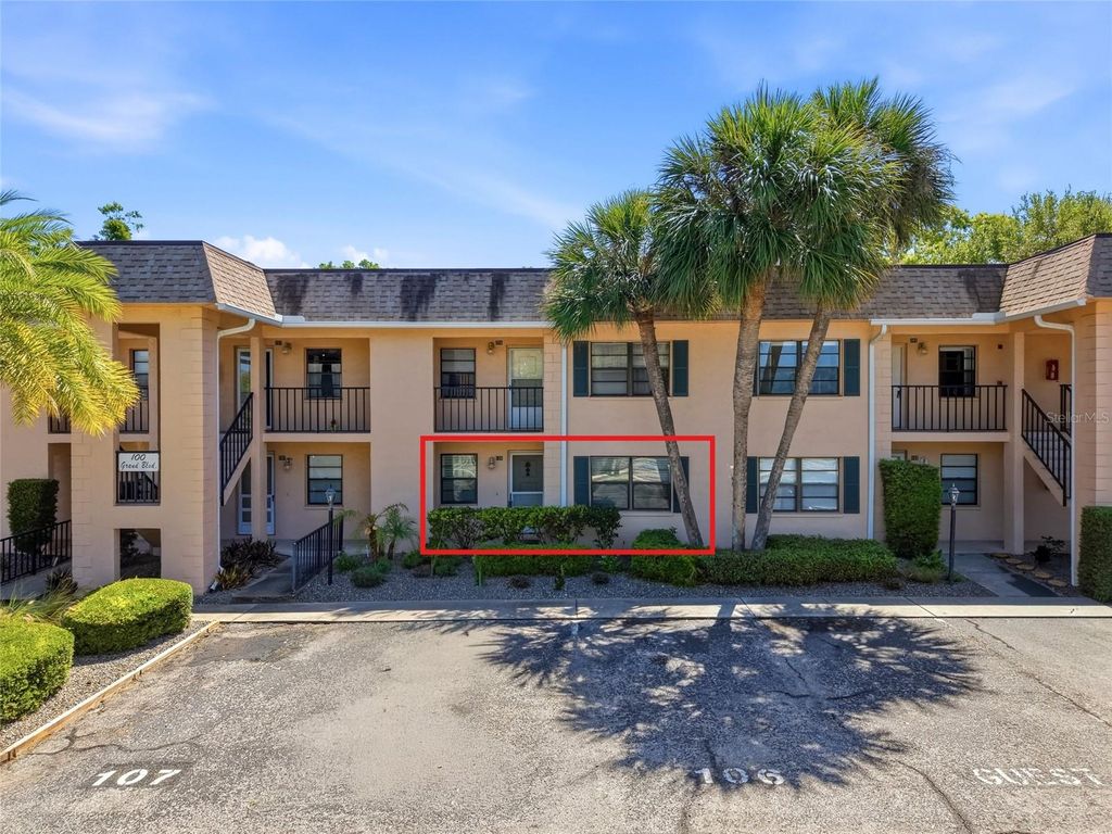 100 GRAND BOULEVARD 106, Tarpon Springs, FL 34689