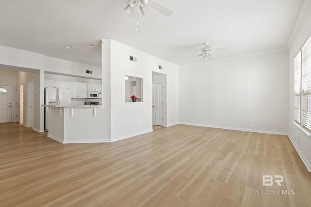 4 Yacht Club Drive 35, Daphne, AL 36526