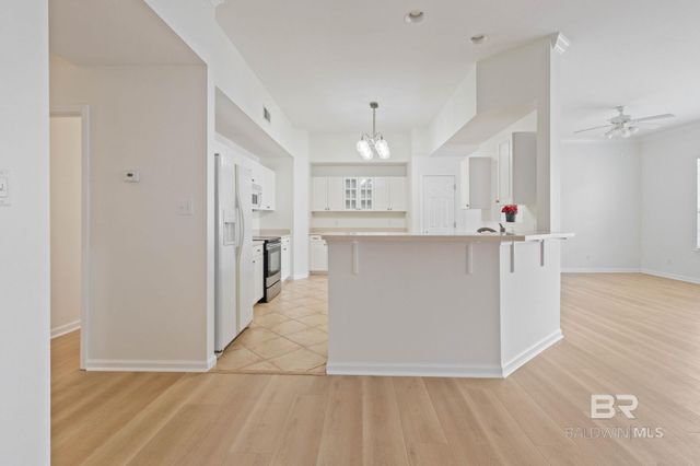 4 Yacht Club Drive 35, Daphne, AL 36526