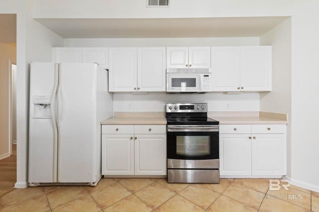 4 Yacht Club Drive 35, Daphne, AL 36526