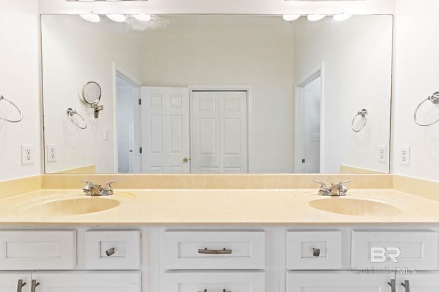 4 Yacht Club Drive 35, Daphne, AL 36526