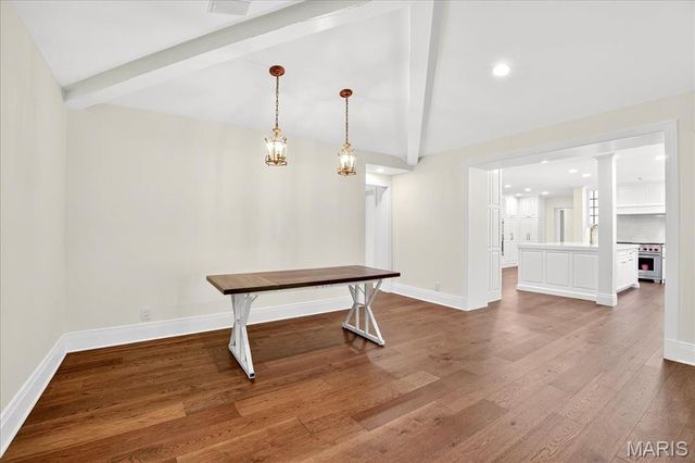 11 Fordyce Lane, Ladue, MO 63124