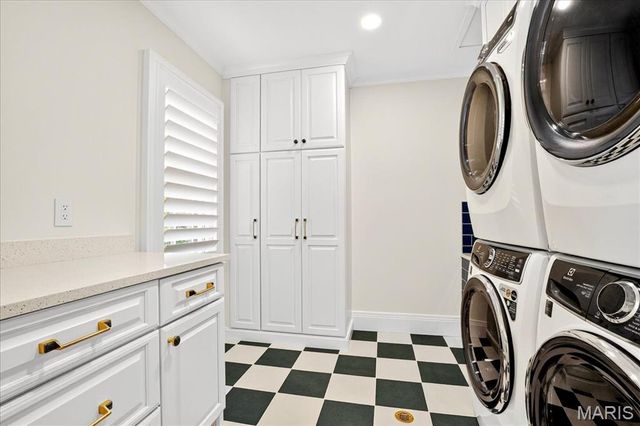 11 Fordyce Lane, Ladue, MO 63124