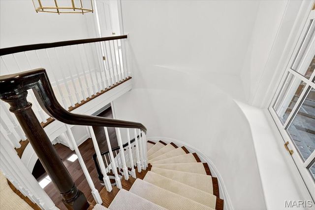 11 Fordyce Lane, Ladue, MO 63124