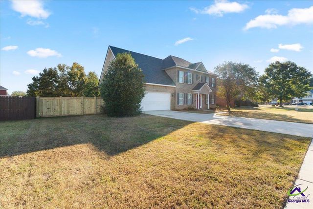 106 Rosales Drive, Bonaire, GA 31005