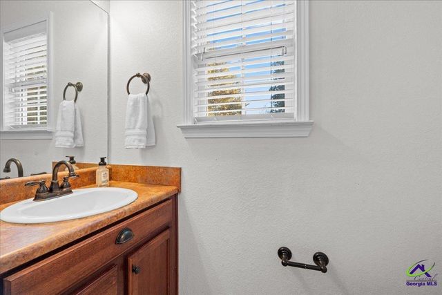 106 Rosales Drive, Bonaire, GA 31005