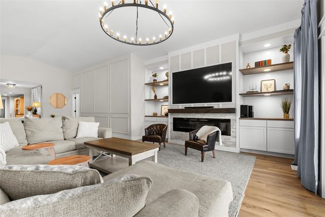 51534 County Road 673, Lawrence, MI 49064