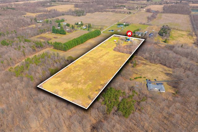 51534 County Road 673, Lawrence, MI 49064