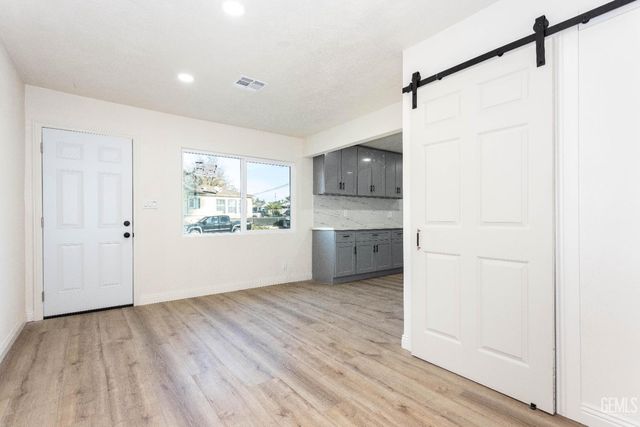 1331 Isabell Road, Bakersfield, CA 93306