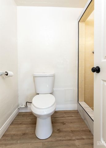 1331 Isabell Road, Bakersfield, CA 93306