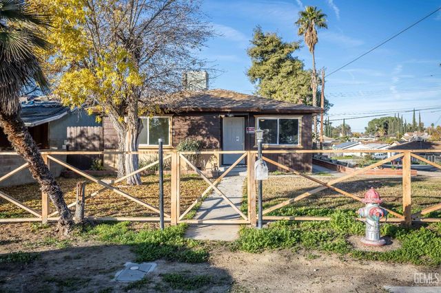 1331 Isabell Road, Bakersfield, CA 93306