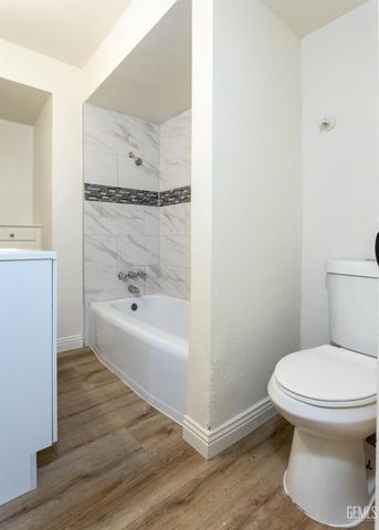 1331 Isabell Road, Bakersfield, CA 93306