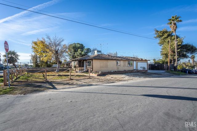 1331 Isabell Road, Bakersfield, CA 93306
