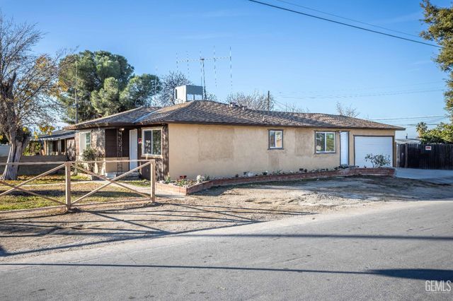 1331 Isabell Road, Bakersfield, CA 93306