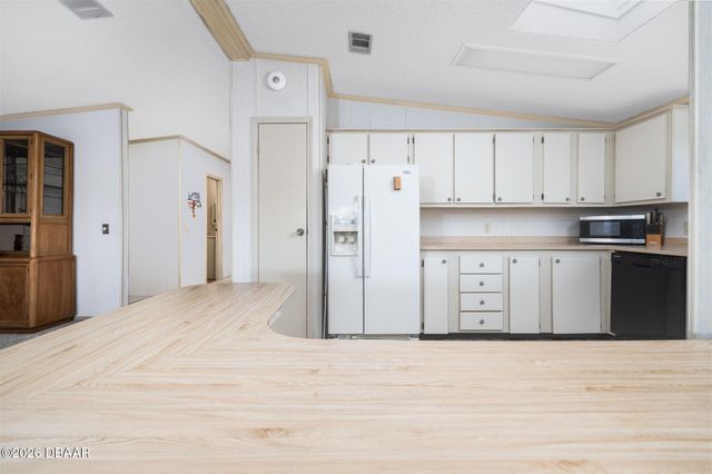 721 Navigators Way, Edgewater, FL 32141