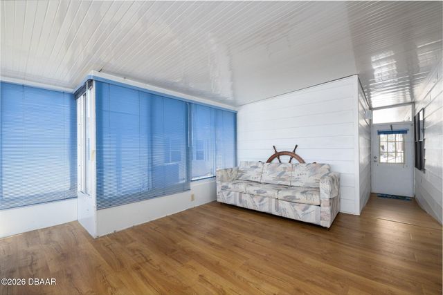 721 Navigators Way, Edgewater, FL 32141