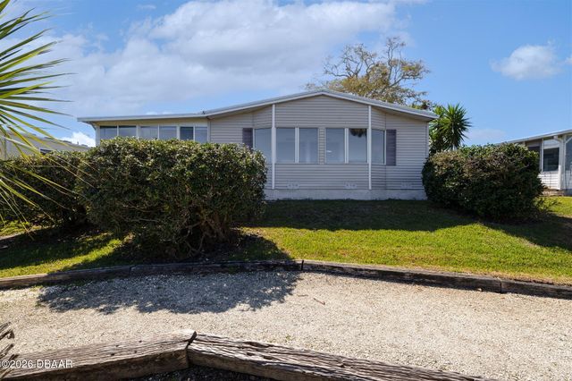 721 Navigators Way, Edgewater, FL 32141