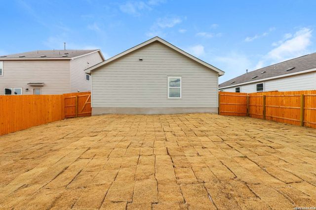 6634 Willow, Converse, TX 78109