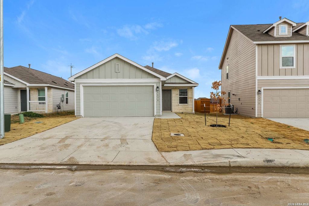 6634 Willow, Converse, TX 78109