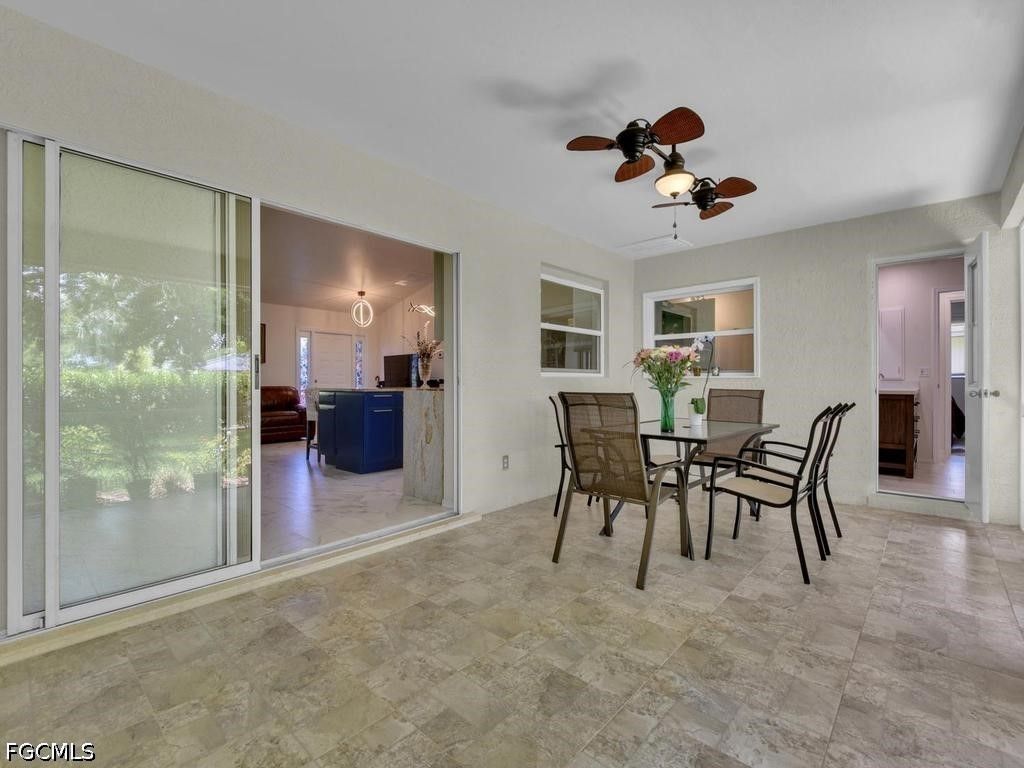 Image 22 of property listing at 206 SE 28th TER, Cape Coral, FL 33904