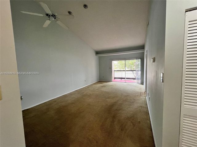 665 SW 113th Way 665, Pembroke Pines, FL 33025