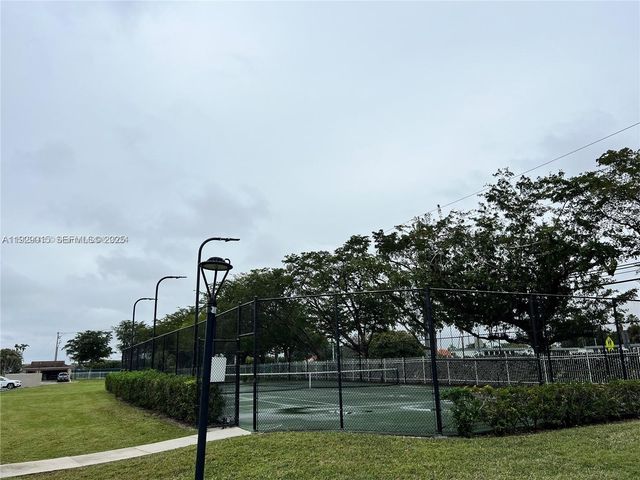 665 SW 113th Way 665, Pembroke Pines, FL 33025