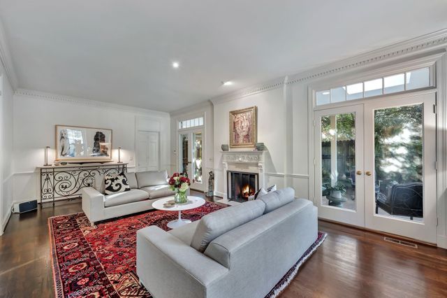 619 Woodleigh Dr, Nashville, TN 37215