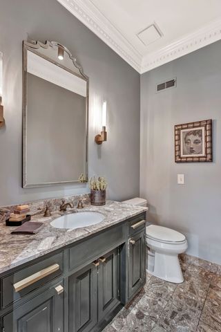 619 Woodleigh Dr, Nashville, TN 37215
