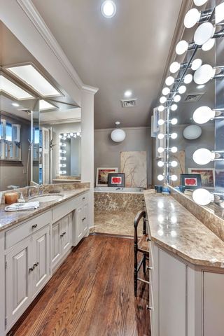 619 Woodleigh Dr, Nashville, TN 37215