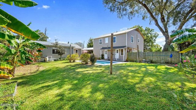 215 N MacArthur Avenue, Panama City, FL 32401