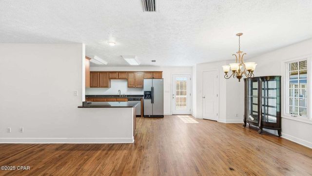 215 N MacArthur Avenue, Panama City, FL 32401