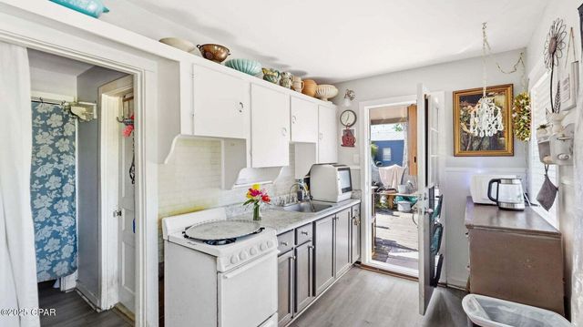 215 N MacArthur Avenue, Panama City, FL 32401