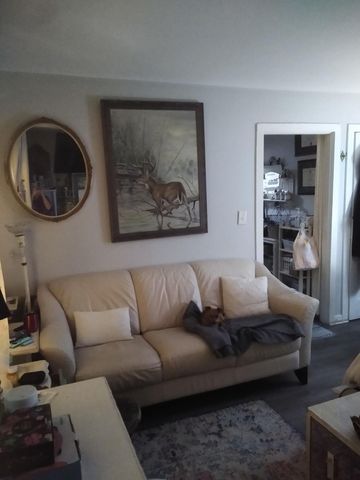 215 N MacArthur Avenue, Panama City, FL 32401