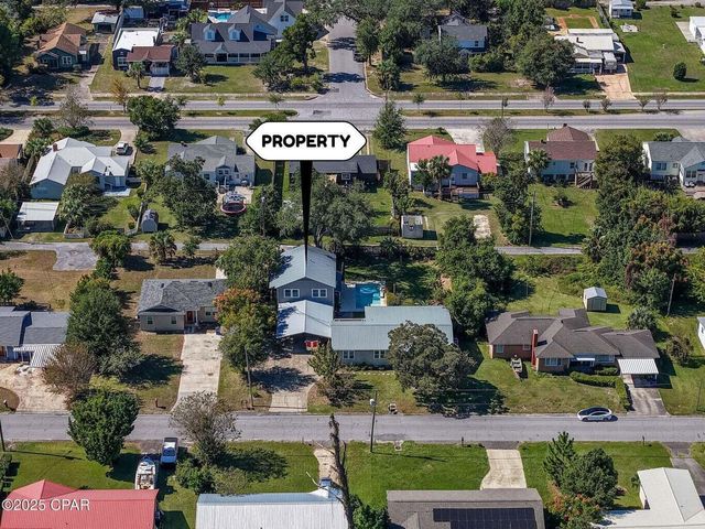 215 N MacArthur Avenue, Panama City, FL 32401
