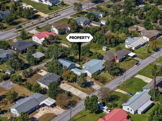 215 N MacArthur Avenue, Panama City, FL 32401