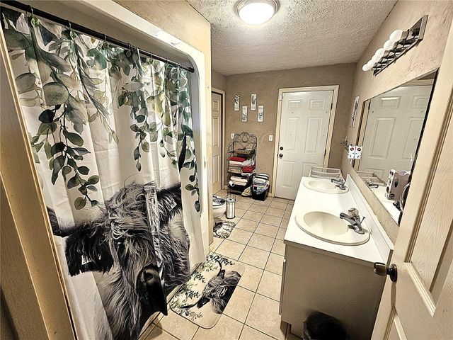 13308 DUCK LAKE CANAL ROAD, Dade City, FL 33525