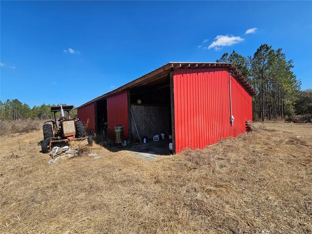 13308 DUCK LAKE CANAL ROAD, Dade City, FL 33525