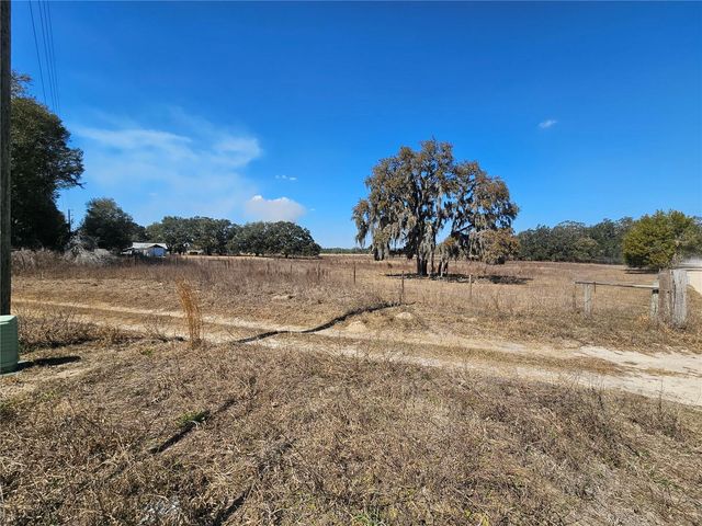 13308 DUCK LAKE CANAL ROAD, Dade City, FL 33525