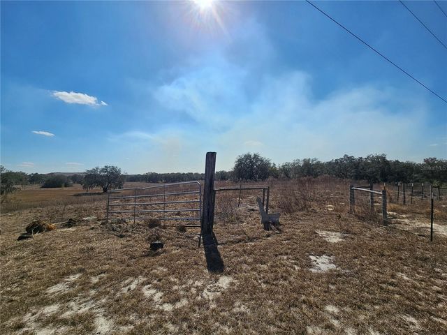 13308 DUCK LAKE CANAL ROAD, Dade City, FL 33525