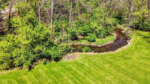 5421 S 100 E, Anderson, IN 46013
