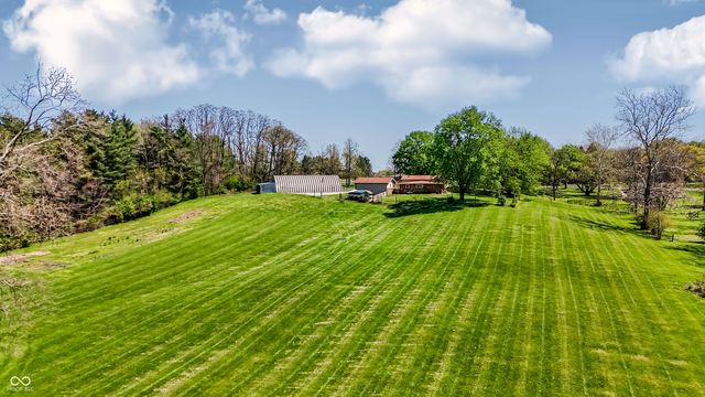5421 S 100 E, Anderson, IN 46013