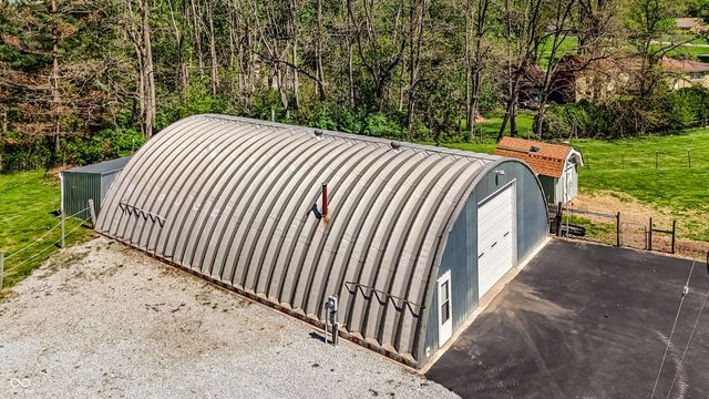 5421 S 100 E, Anderson, IN 46013