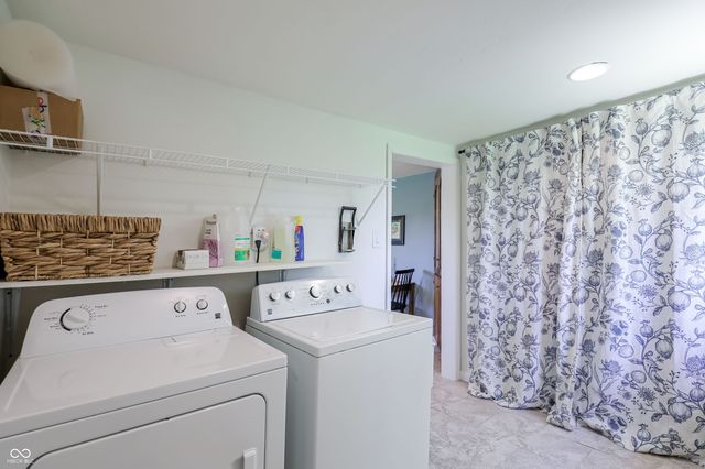 5421 S 100 E, Anderson, IN 46013