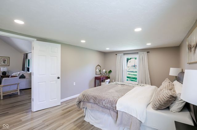 5421 S 100 E, Anderson, IN 46013