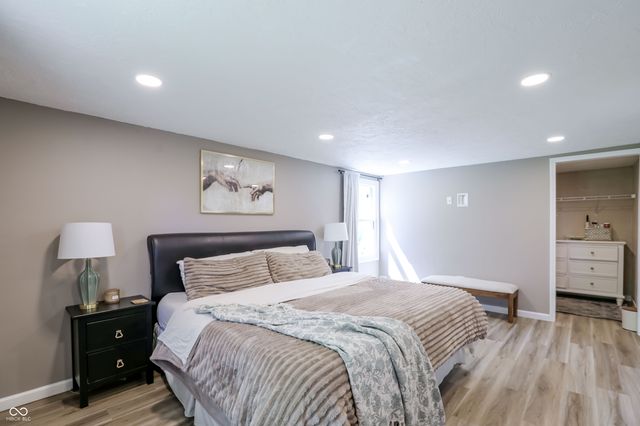 5421 S 100 E, Anderson, IN 46013