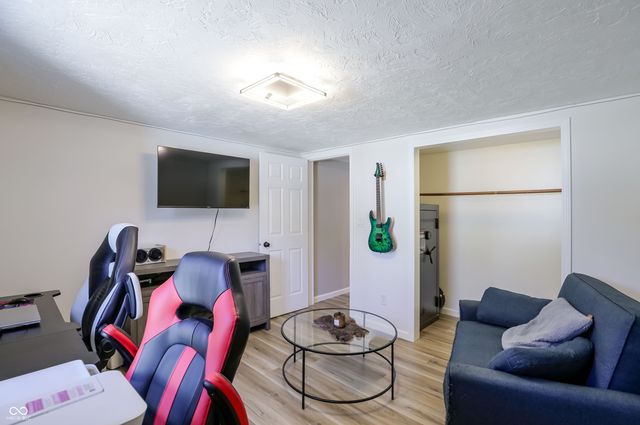 5421 S 100 E, Anderson, IN 46013